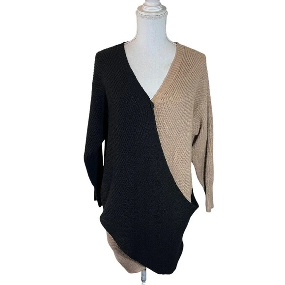 SHEIN Knit Knee Length Dress Medium Draped V Neck Black Tan Colorblock Baggy - Picture 1 of 6